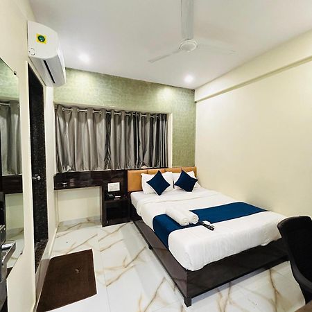 Hotel Rinza Residency Mumbai  Buitenkant foto