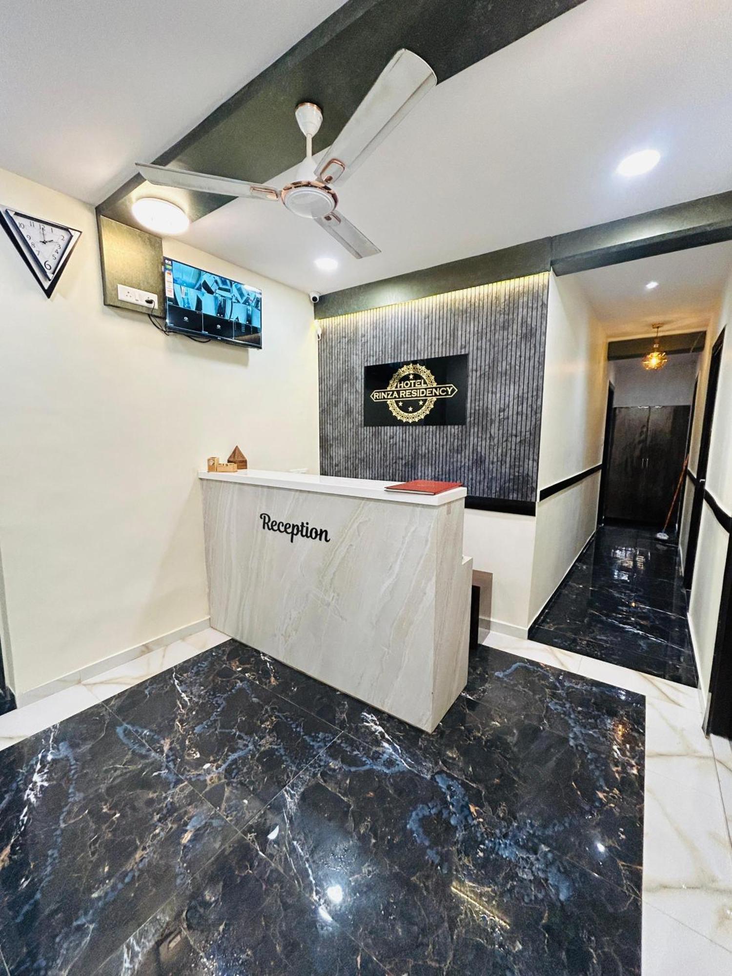 Hotel Rinza Residency Mumbai  Buitenkant foto