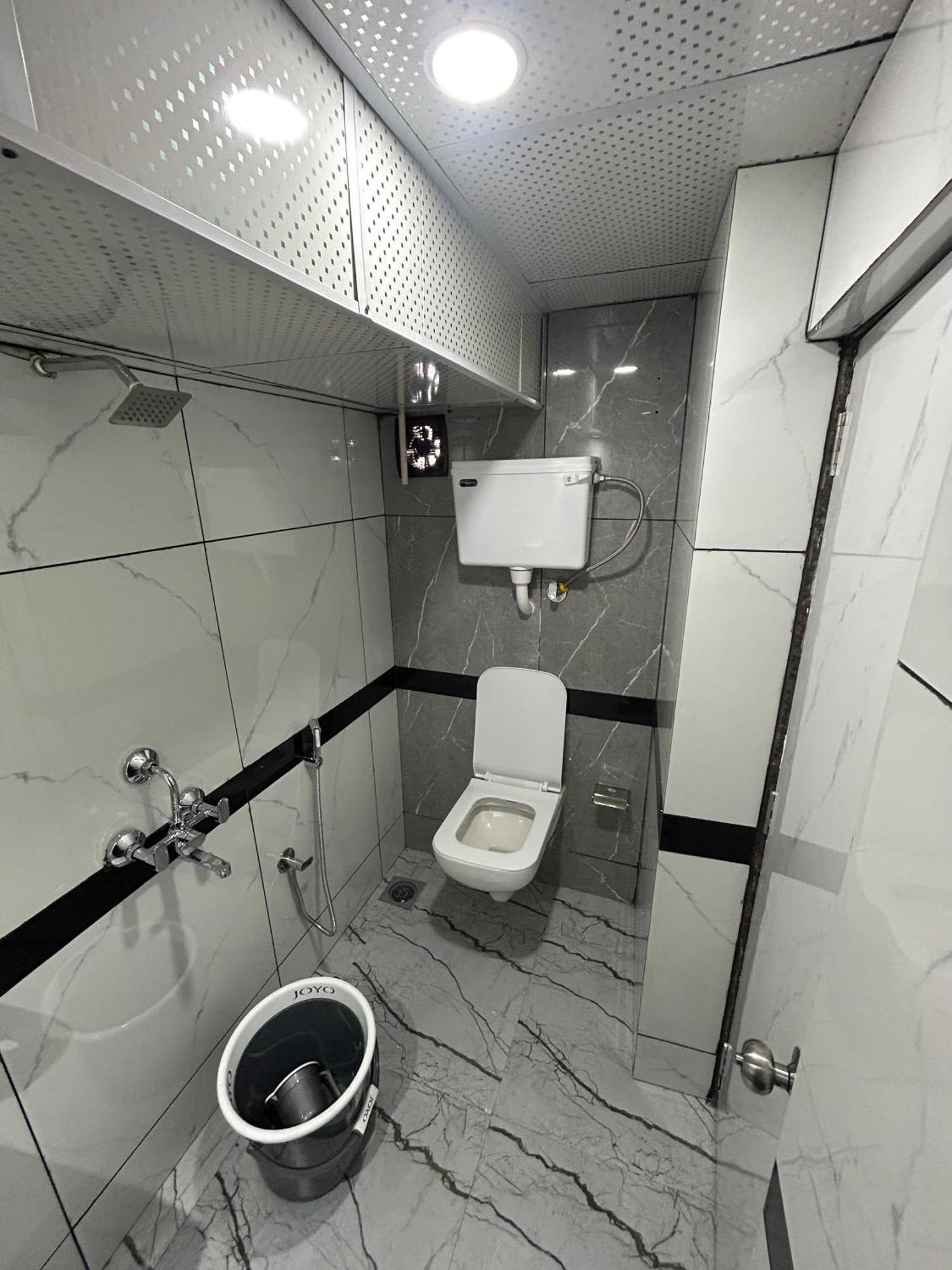 Hotel Rinza Residency Mumbai  Buitenkant foto